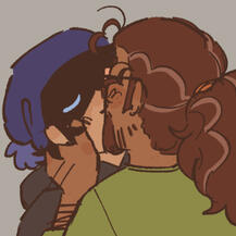 frenrey makeing out!!!